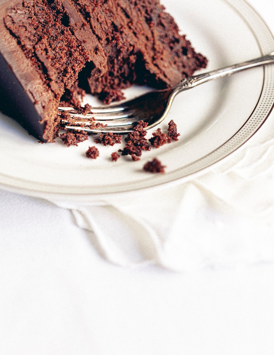 chocolate cake on plate